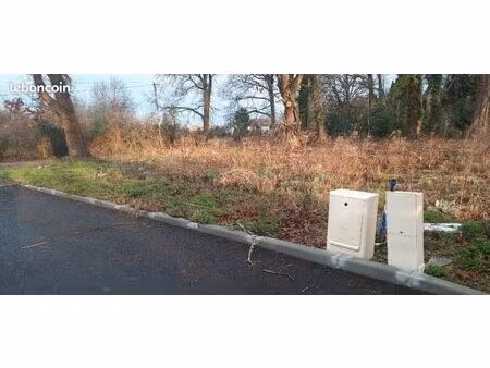 terrain 600 m² audenge