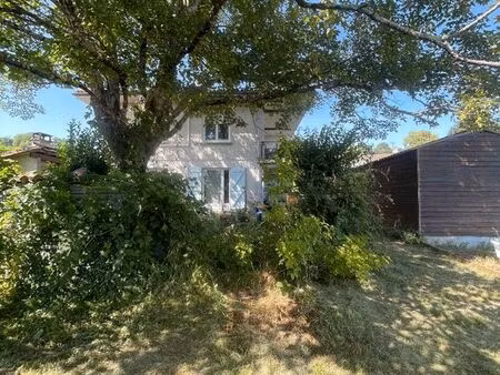 chalet 7 pièces 145 m²