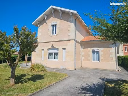 maison en pierre