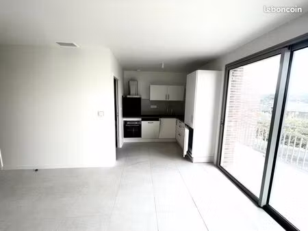 appartement 2 pièces 60 m²