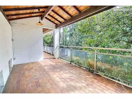 maison 7 pièces 108 m²