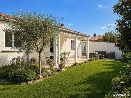 la teste centre maison 3ch parfait état 102 m2 terrain 400m2