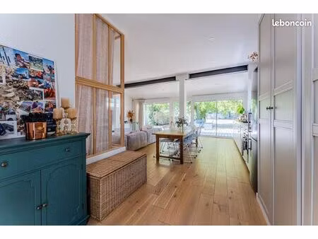 arcachonnaise de charme intimiste sur 750m² constructibles