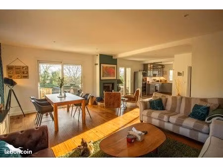 maison 6 pièces 142 m²