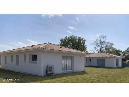 maison neuve spacieuse d'architecte de 300 m²