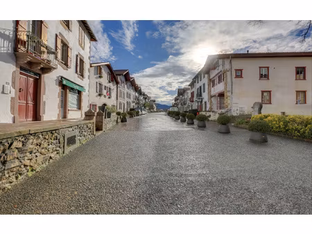 au coeur d'ainhoa - appartement 3 pièces
