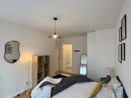 chambre 1 pièce 14 m²