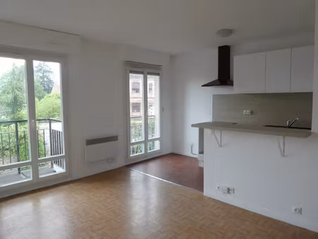 vente appartement 2 pièces 44 m² fontainebleau (77300)