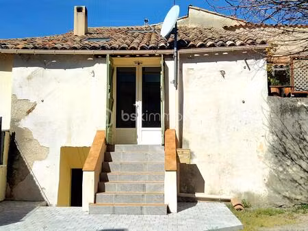 studette de 53 10 m² à saint-etienne-les-orgues