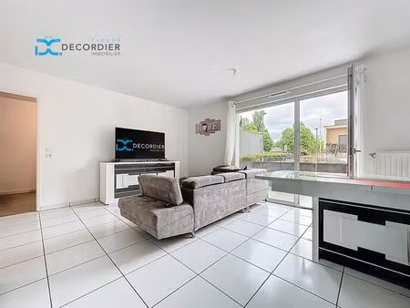 à vendre – appartement t3 de 60m2 au calme avec garage – résidence récente