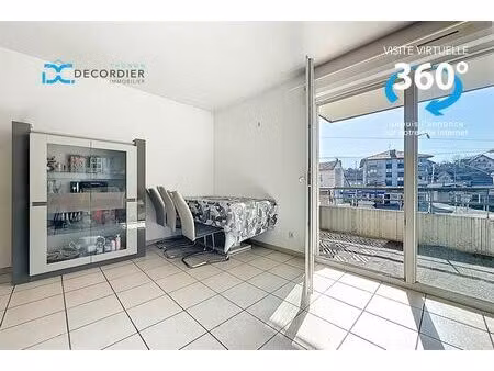 t3 lumineux de 61 35m² – proche centre-ville & gare – cave - 2 parkings couverts !