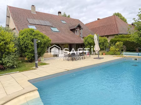 vente maison 8 pièces 310 m² chamblay (39380)