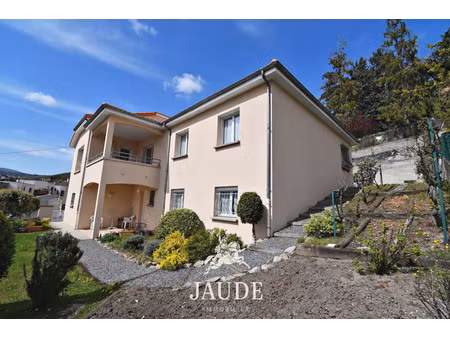 maison d'architecte de 175 m2 avec double garage vue panor