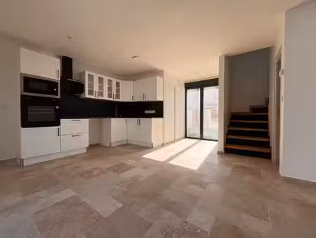 vente maison 4 pièces  115.00m²  lauraguel