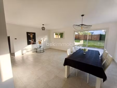 maison de 145 m² à pruille