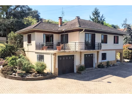 opportunité rare à saint-genis-laval maison avec vue lyon
