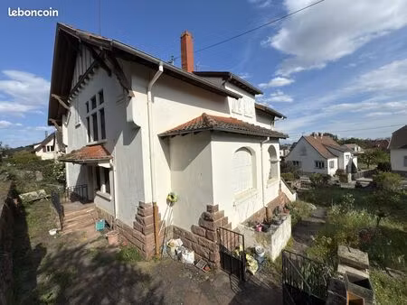 maison 8 pièces 215 m²