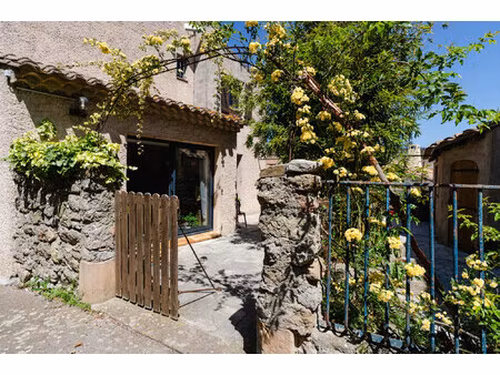maison de caractère avec terrasses  garage et potentiel locatif