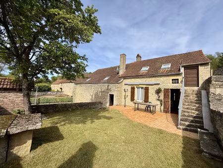 maison familiale de charme avec jardin et grand garage