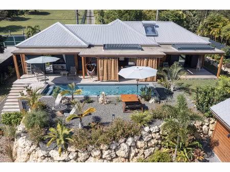 villa contemporaine avec piscine 111 m2 prestations haut