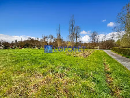 terrain constructible azay le rideau 1600 m2