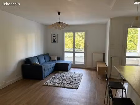 t4 80 m² – terrasse – 3 chambres – 2 parkings + local vélo – le bouscat