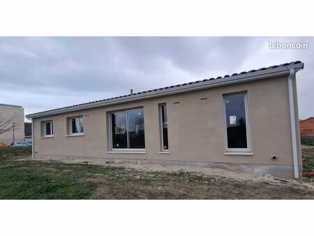 maison 3 pièces 80 m²