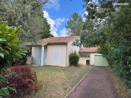 maison t5 etauliers avec jardin