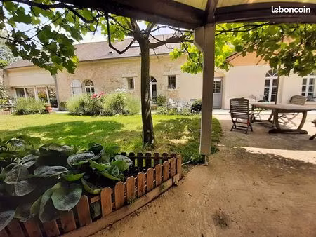 longère 10 pièces 245 m²