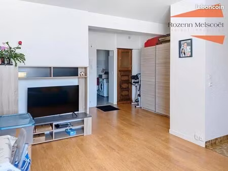 studio 1 pièce 34 m²