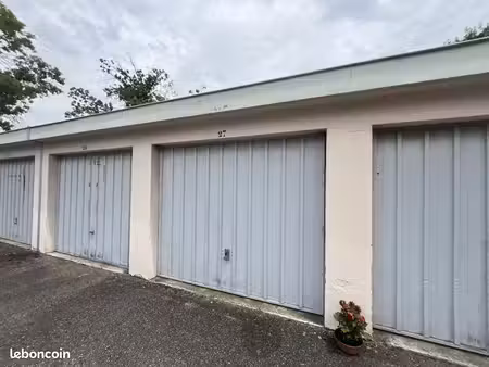 garage 20 m² bourgoin jallieu