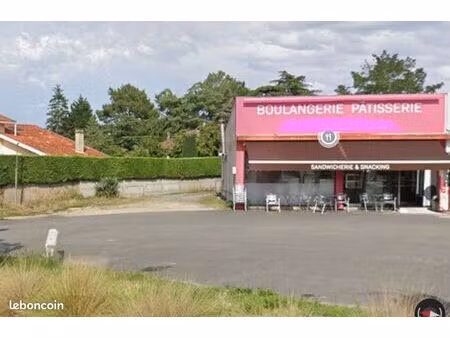local commercial 100m2 eysines migron