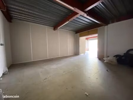 local d'activité 150 m² - eysines