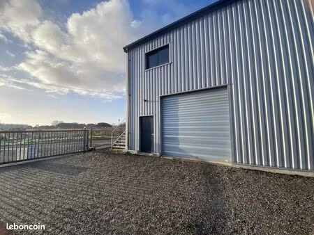 local commercial 150 m²