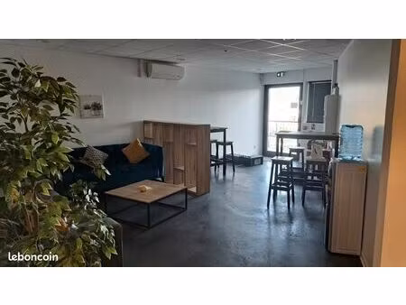 bureaux 347 m²