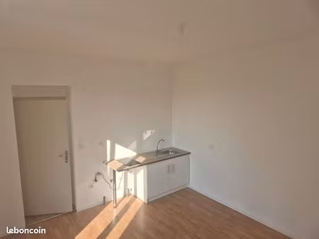 à louer – charmant appartement rénové en plein cœur d'étaples