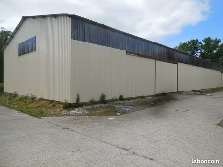 entrepôt charpente métallique 850m2 local d'activité logistique commercial artisanal indus