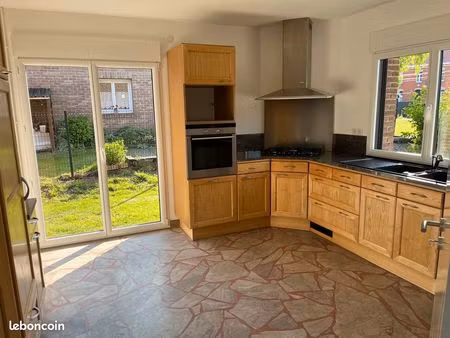 loue maison 150m2
