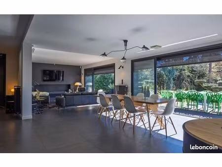 maison 5 pièces 102 m²