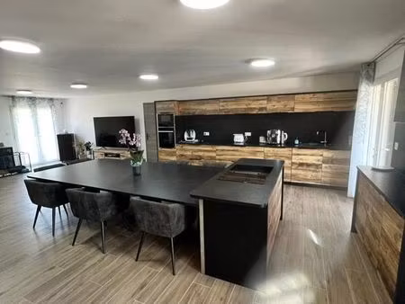 maison 4 pièces 95 m²