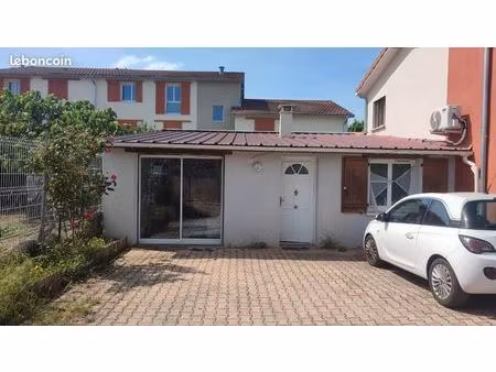loue maisonnette 45 m²