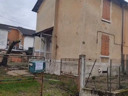 maison avec jardinet