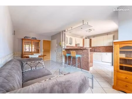 appartement 3 pièces 61 m²