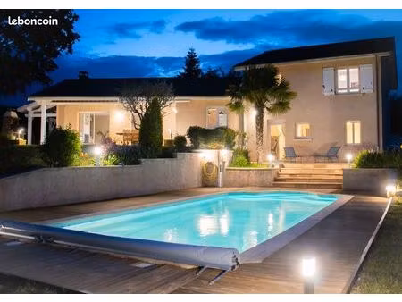 maison 7 pièces - 172 m2 - terrain 1 560 m2