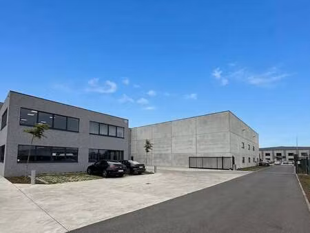 bien professionnel à louer à kruishoutem € 7.167 (lnqf6) - dewaele business - gent | zimmo