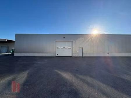 bien professionnel à louer à ouwegem € 1.900 (lnqgu) - panorama b2b gent industrie | zimmo
