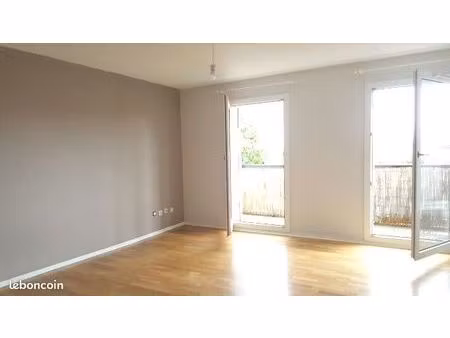 appartement 2 pièces 53 m²