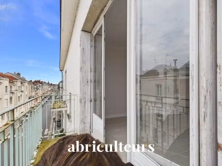 appartement t2 avec terrasse et balcon – lumineux  au cœur de tours quartier salengro