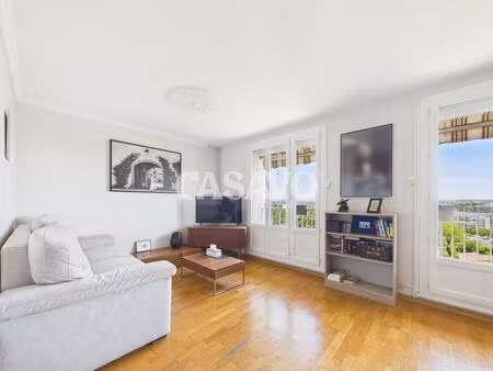 vente appartement 3 pièces de 75m² - 69150 décines-charpieu