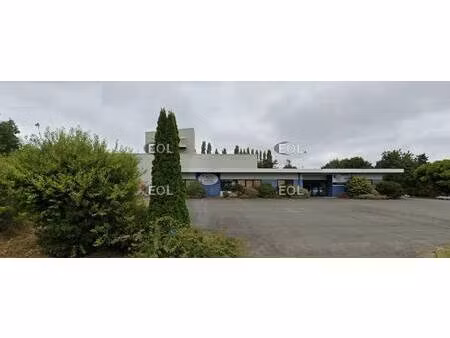 vente local d'activités 2 640 m²